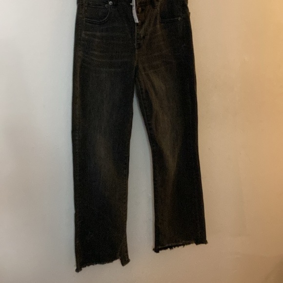 NWT AMERICAN EAGLE 🦅 BLACK WASH HI RISE CROP FLARE - Picture 14 of 16
